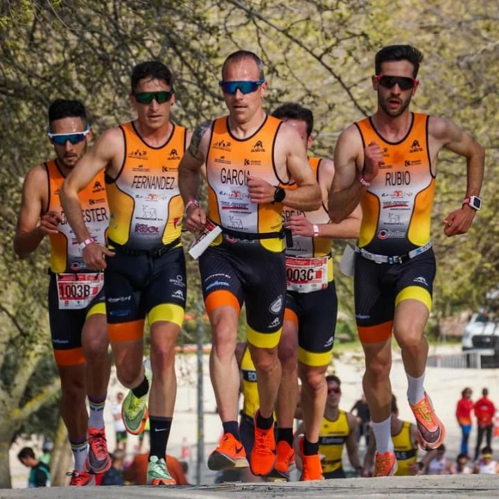 Gran papel del equipo élite en Alcobendas