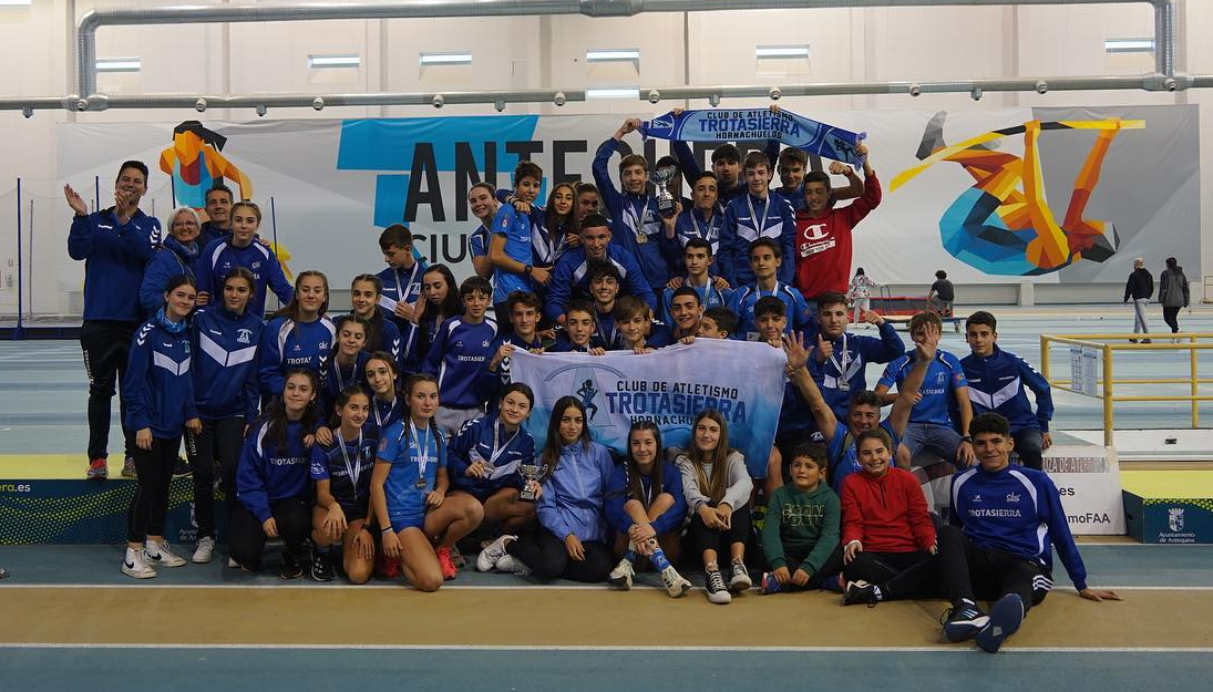 Campeonato de atletismo por clubes sub 16 en Antequera