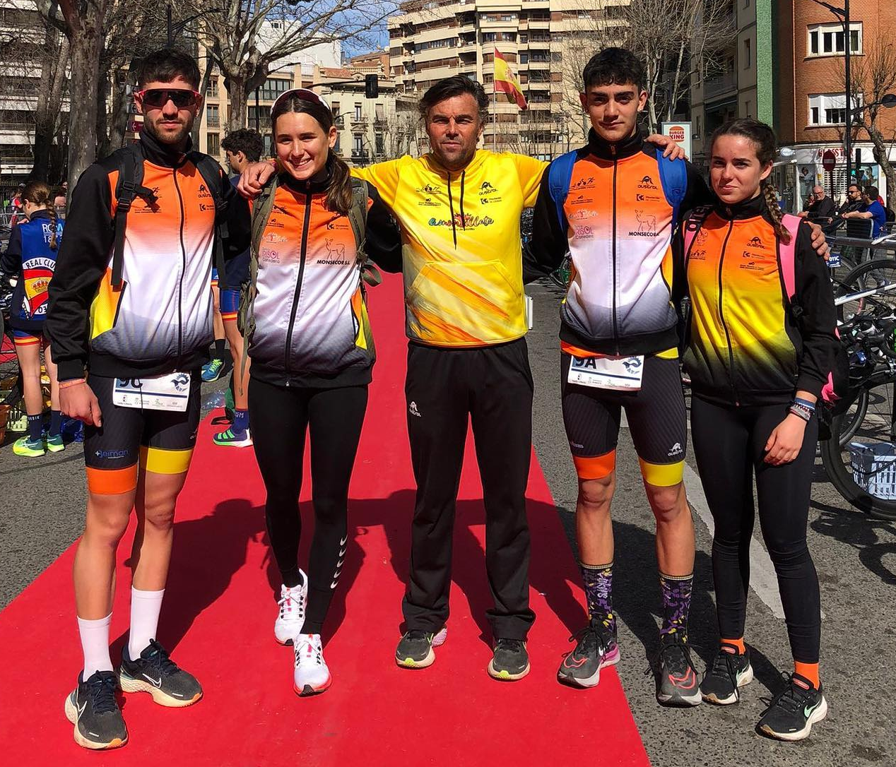 Puesto 17 de nuestro equipo élite en relevos mixtos
