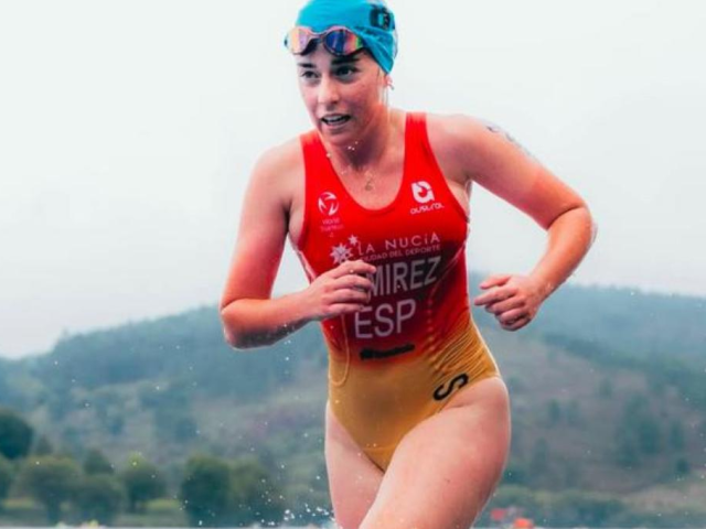 Natalia Ramírez finaliza 6º en el campeonato del mundo de triatlón cros en Pontevedra y 7º en el acuatlón