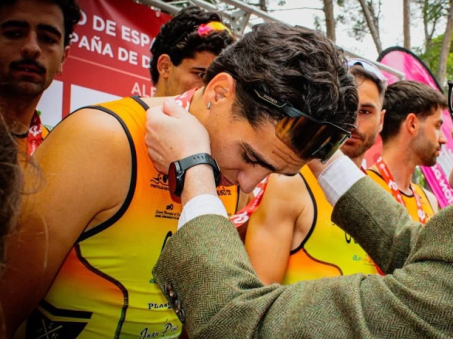 El equipo élite masculino de duatlón vuelve a 2º Division tras una gran actuación en Albacete