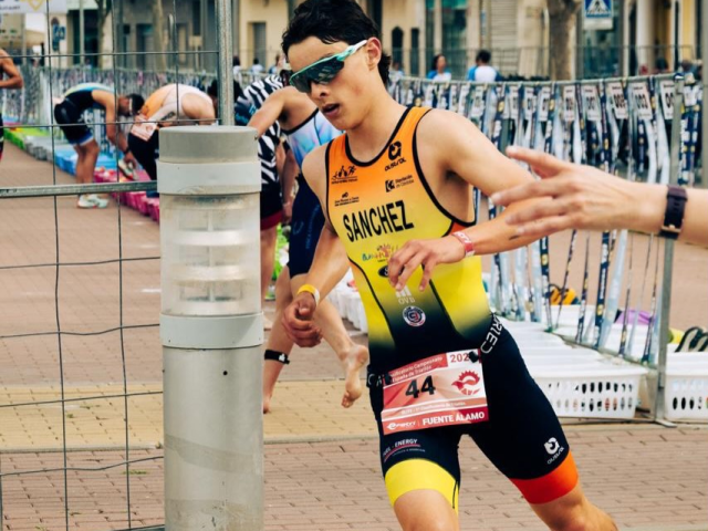 Clasificatorio campeonato de españa de triatlón en Fuente álamo