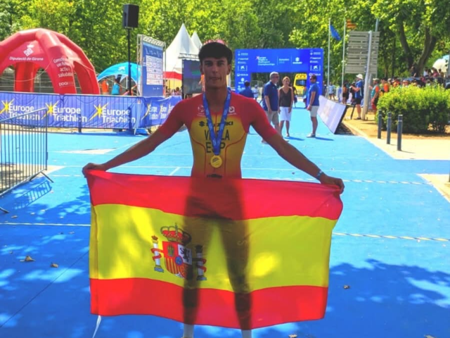 Hugo vilela se proclama campeón de Europa de aquabike en Banyoles