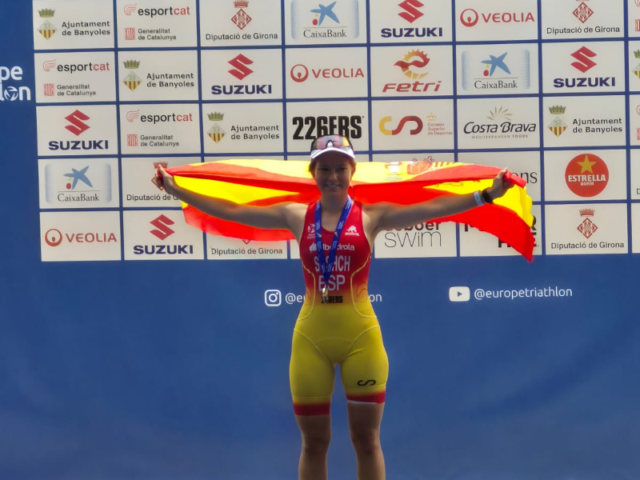 Alisa Sushch consigue un oro y una plata en el Europeo de Banyoles